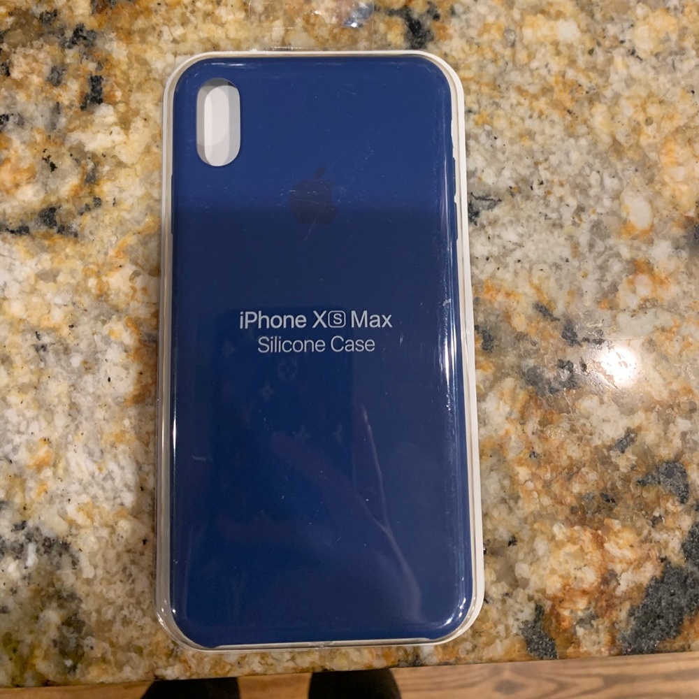 Blue iPhone XS Max silicone case